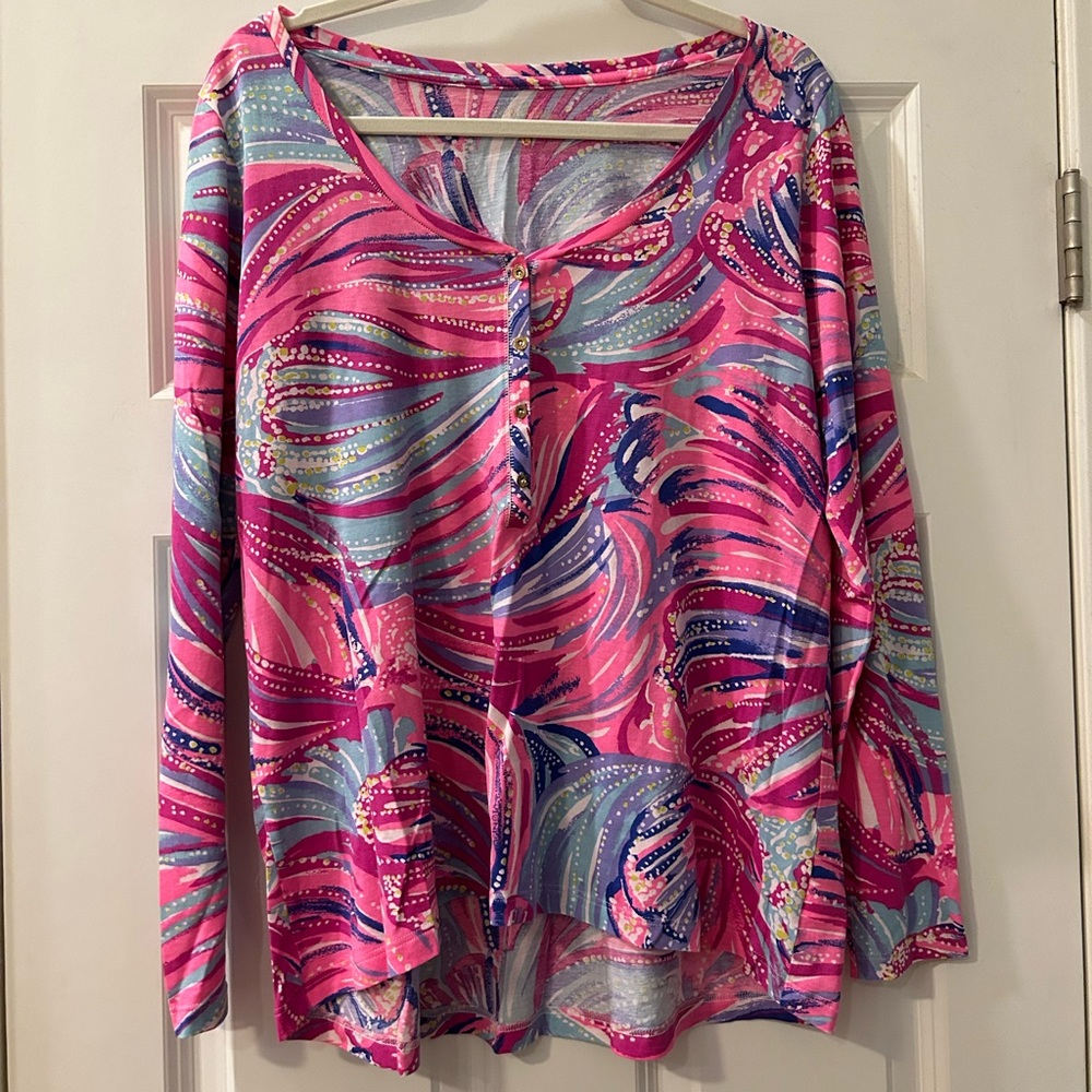 Lilly Pulitzer Sorella Oh My Guava henley shirt (L)